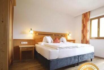 בית מלון כפרי Vorderronach