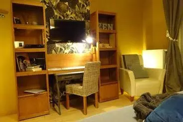 Nocleg ze śniadaniem A L Inattendue