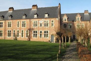 Bed and Breakfast Guesthouse Begijnhof