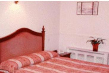 호텔 Monaghans Harbour