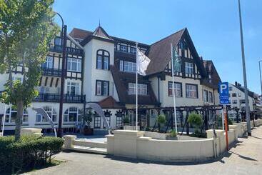 هتل Vakantiecentrum Zeelinde