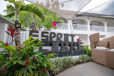 Bed and Breakfast Esprit Libre Restaurant And Guest House