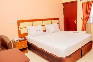 هتل Zurich Lodge