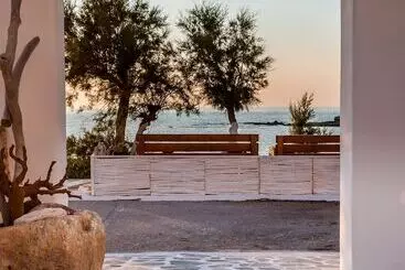 Turistihuoneistot Niki Savvas Studio & Suites