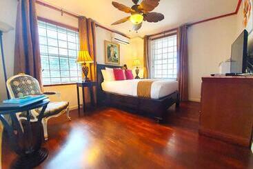 Hotel Ocean West Boutique