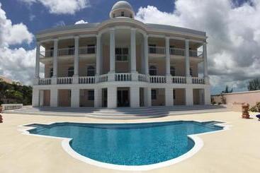 هتل Ocean West Boutique