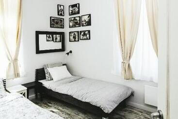 Albergue 5 Vintage Guest House