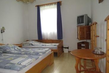 Bed and Breakfast Rézkakas Fogadó