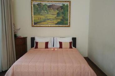 Hotel Melamun