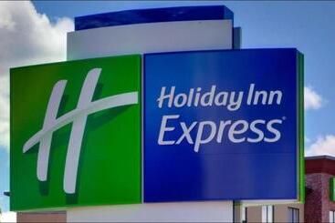 Hotelli Holiday Inn Express Corpus Christi Beachfront, An Ihg