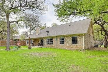 Hus på landet 5 Mi To Belton Lake: Peaceful Home W/ Hot Tub