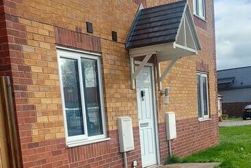 Residenssi Bolton 2bedroom 2bathroom Parking