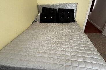 Residência Riverside Retreat   Luxurious 4 Bedroom House