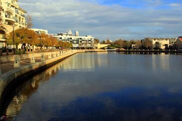 Shiralee Hostel  Note   Valid Passport Required To Check In