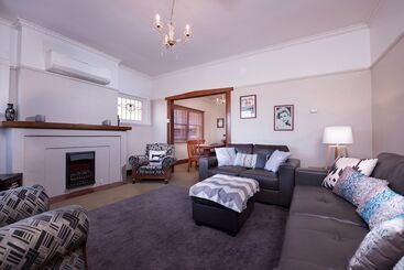 관광객 아파트 Jones On Wilson Boutique B&b