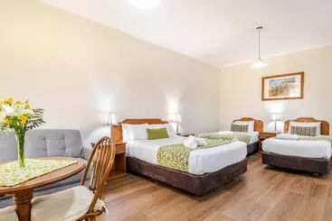 مُتل Ballina Heritage Inn