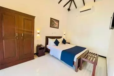 هتل Downsouth Cabanas