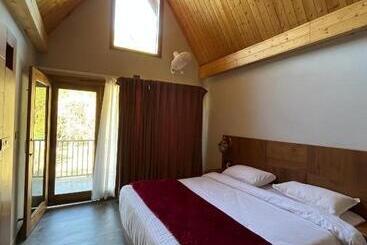 Hotel Kabana De Nature