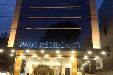 Hotelli Paul Residency