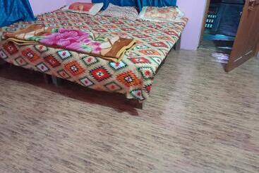 펜션 Ram Priya Gest House 5 Mint Waking Ram Mandir