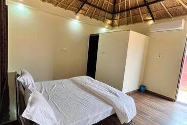 Pensjonat The Royal Hut