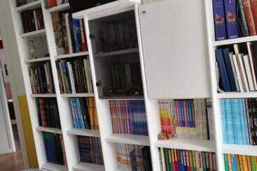 Bed and Breakfast Chambre Rouge Dans Maison Avec Parking