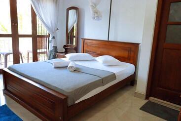 호텔 Kandyfreedominn