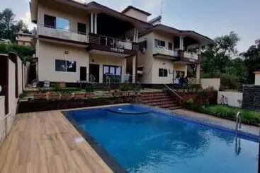 Hotel Swarnam Villa