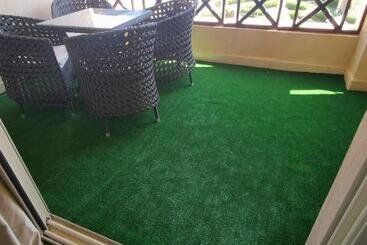 アパートホテル لازوردي باى شاليه تاني علوي فرش فندقي