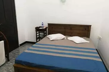 Bed and Breakfast Anusha Holiday Inn