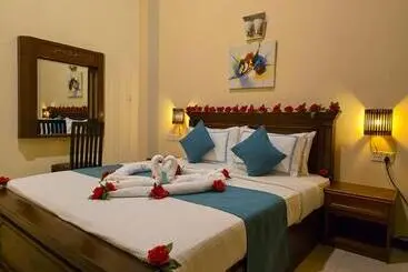 Hotel Grand Kalundawa Resort