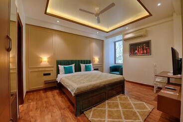 Bed and Breakfast Surabhi Turban Hotel & Museum