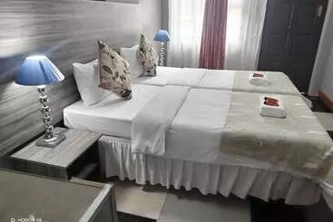 Pensione Fumods Guest House