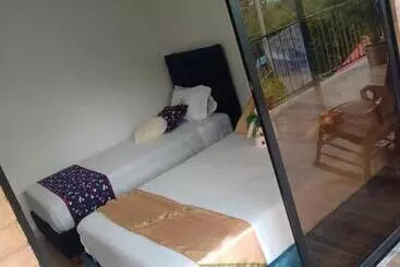 ペンション Hostal Quebrada Verde