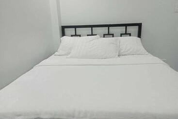 Pensió Manel Guest House