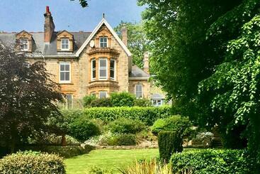 The Firs Boutique Bed And Breakfast, St Ives, Cornwall