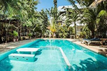 Отель Hildas Studio