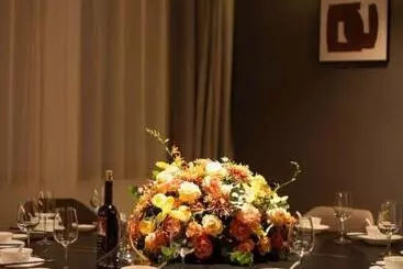 Hotel Yiwu Holly