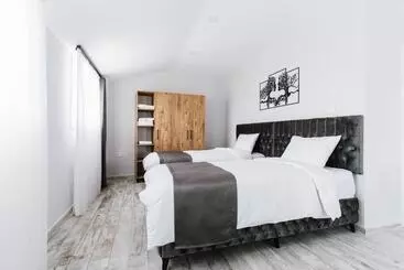هتل آپارتمان Lux Apart For 4 Guests