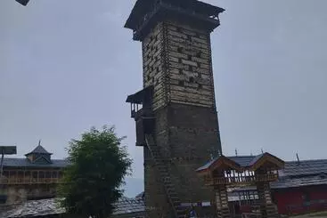 Pension  Tirthan View Homestay