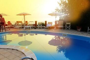 צימר Villa Catalano