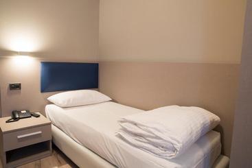 酒店 Albergo Montenegro