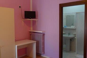 酒店 Albergo Simonati