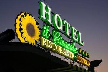ホテル Il Girasole