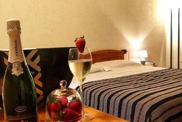 Hotell Locanda Dal Sor Francesco