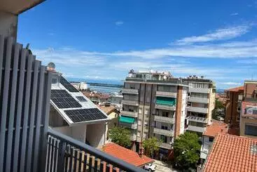 Hotel Lydia