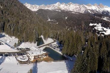 Hotel Pensione Dolomiti