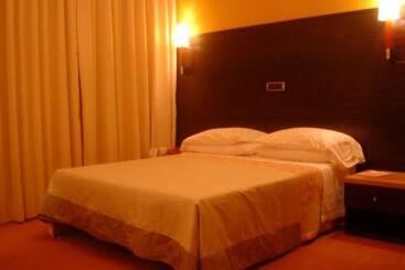 בית מלון כפרי Villa Alessandra