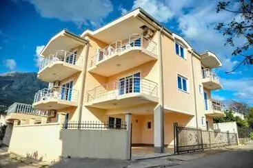 Apartmani Ariana