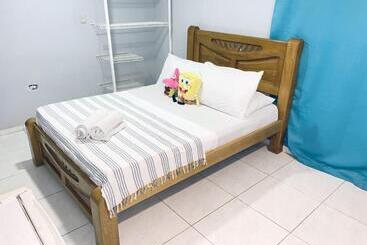 تختخواب و صبحانه Habitaciónes Islander